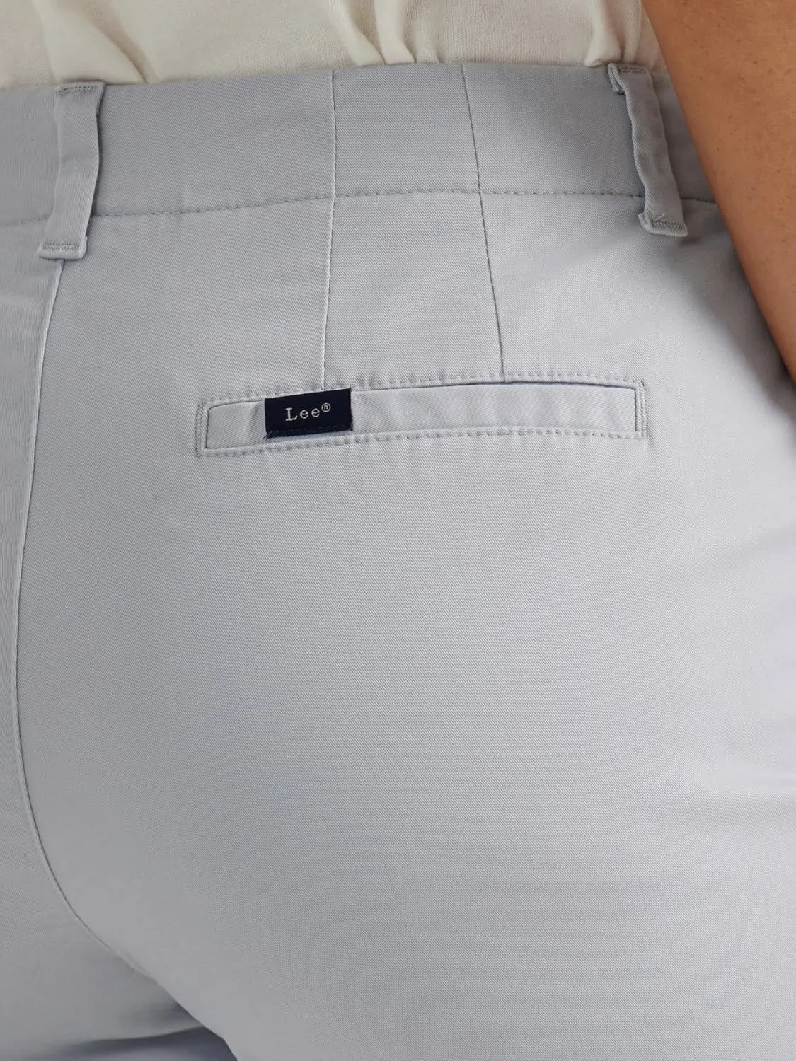 Lee Women's Legendary 9" Chino Bermuda Short
